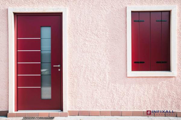 Scuri e portoncini d’ingresso